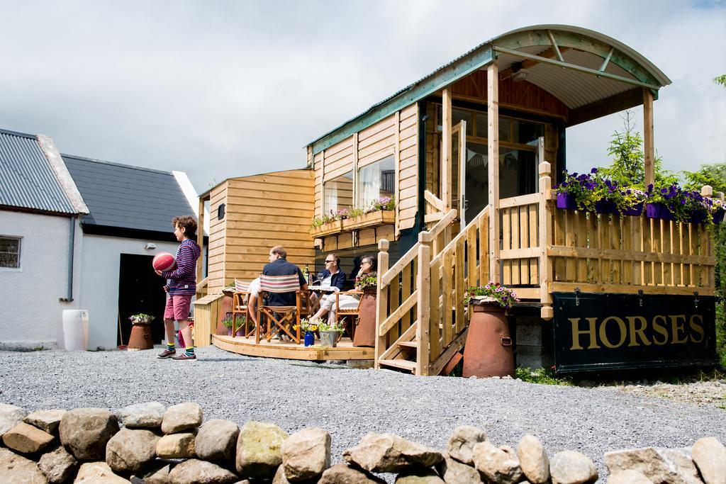 Burren Glamping Villa Kilfenora Екстериор снимка